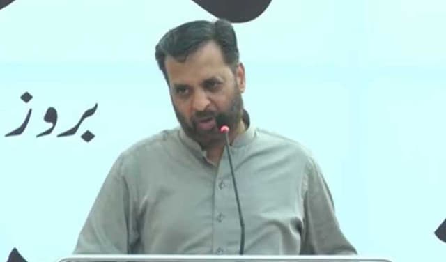PTI should withdraw nomination papers if it wants to boycott Senate elections: MQM-P – File