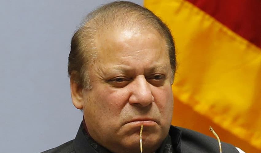 Nawaz felicitates nation on reduction in power prices (Courtesy: Online) Nawaz felicitates nation on reduction in power prices (Courtesy: Online)