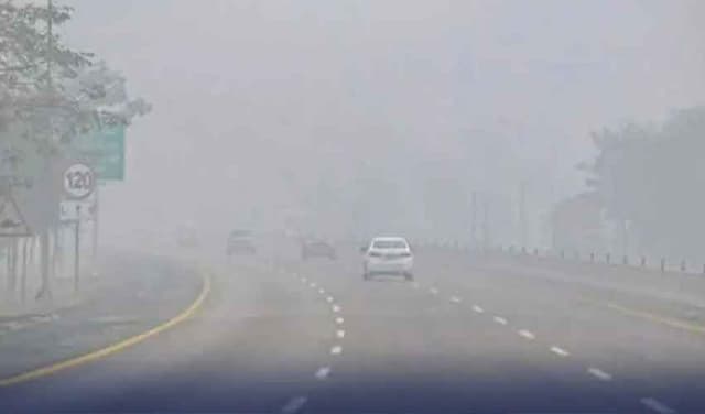 NDMA issues smog alert across several regions (Courtesy: File)