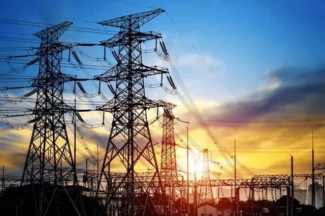 Electricity consumers likely to receive Rs63.94bn relief (Courtesy: File)