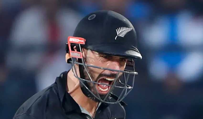 Daryl Mitchell calls for peace amid Pakistan-India tensions (Courtesy: Online)