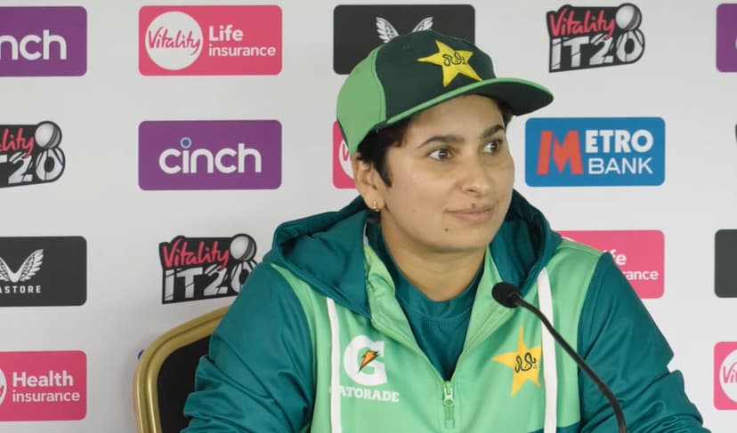 Former Pakistan captain Nida Dar takes break from cricket– screengrab (@pakistancricket)