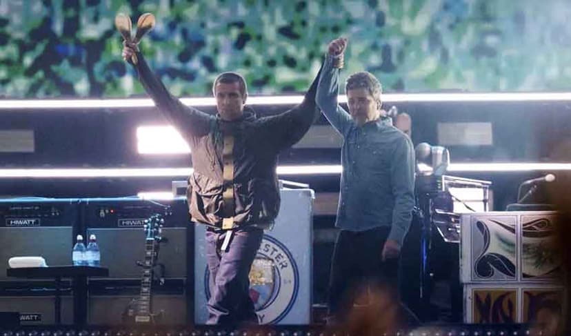 Oasis reunion