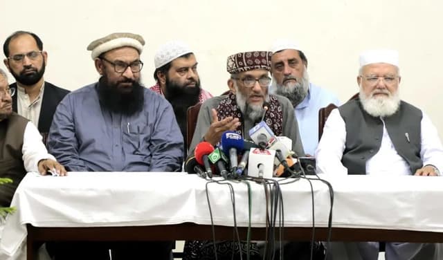 Religious parties to convene APC meeting on July 23 (Courtesy: File)