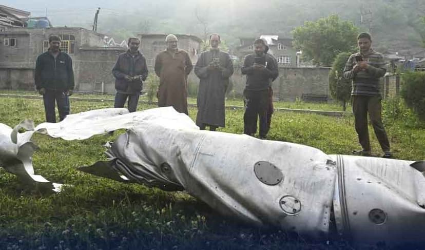 Operation Bunyan-um-Marsus: Pakistan Air Force destroys Indian Air Force (Courtesy: Online)