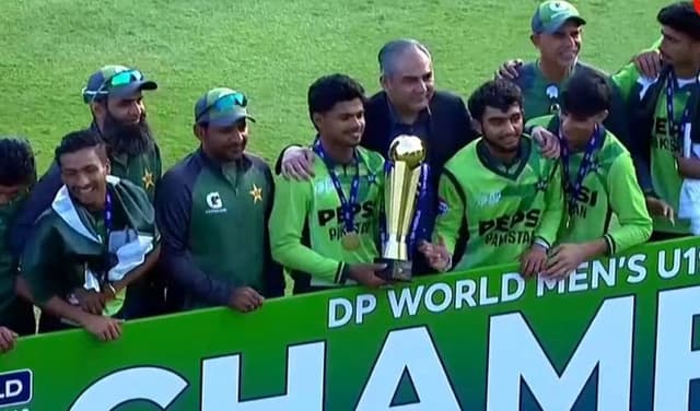 Pakistan beat India to lift U19 Asia Cup 2025 (Courtesy: Online)