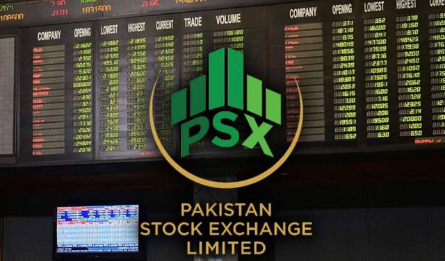 Iran-US deal prospects, lower global oil prices lift PSX (Courtesy: File)