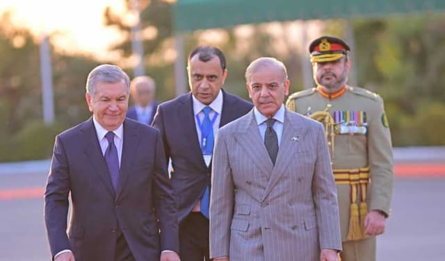 Pakistan, Uzbekistan reaffirm resolve to boost bilateral trade to $2bn (Courtesy: File)