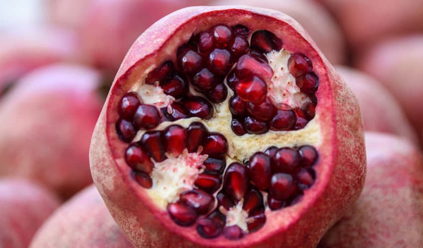 Daily pomegranates may improve health: study (Courtesy: File)