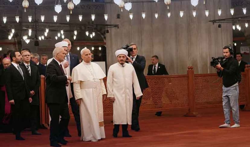 Pope Leo at Blue Mosque