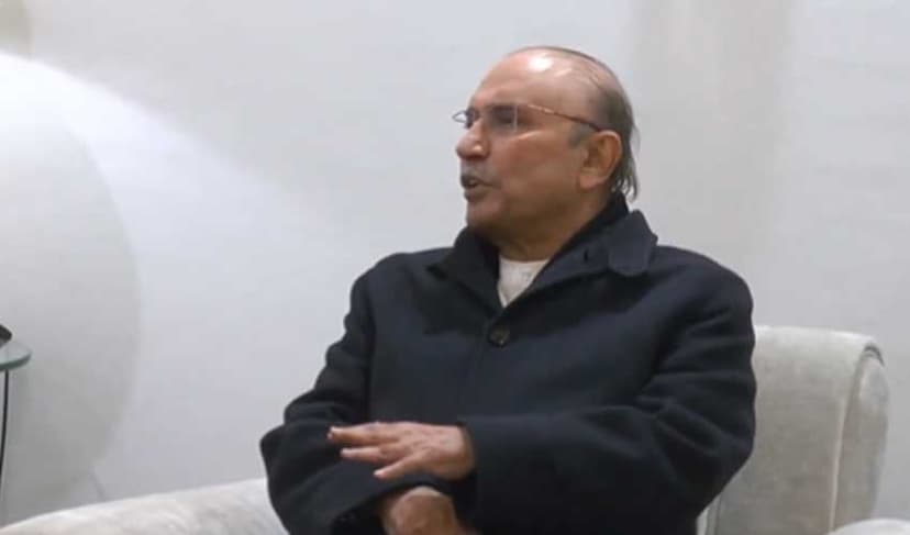 President Zardari directs PPP leaders to intensify public outreach in Punjab (Courtesy: MediaCellPPP)