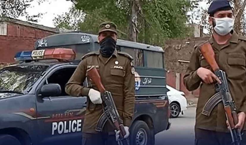 Over 6,000 police officers to be deployed in Lahore on Christmas (Courtesy: File)