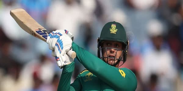 Quinton De Kock completes another 50