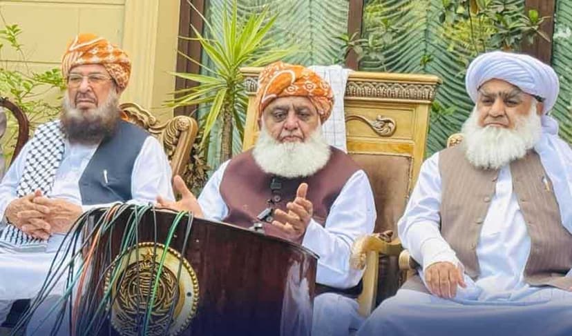 Fazlur Rehman reiterates demands of fresh polls (Courtesy: Online)