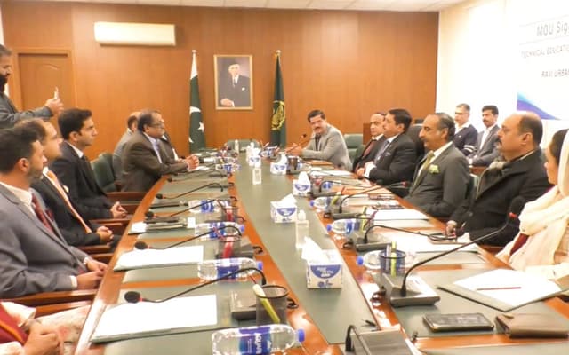 RUDA, TEVTA ink accord to empower youth via vocational training (Courtesy: File)