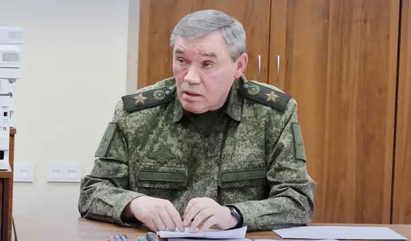 Russia army advancing in Ukraine