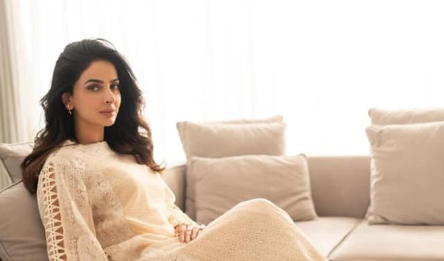 Saba Qamar