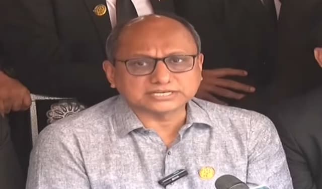 Saeed Ghani – File