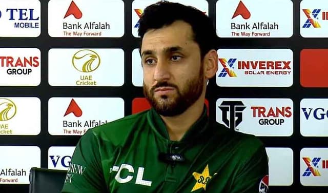 Agha hopes new-look Pakistan will deliver in trilateral series (Courtesy: Online)