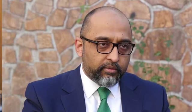 Shehbaz appoints Mosharraf Zaidi as spokesperson for foreign media (Courtesy: File)