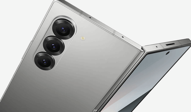 Samsung's bet on foldable phones faces major test with slimmer new model (Courtesy: Online)