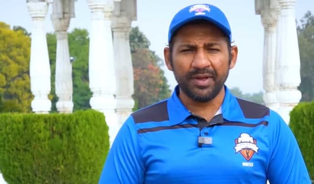 Sarfaraz Ahmed likely to serve Pakistan as red-ball coach  (Courtesy: Online)