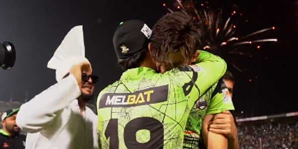 Shaheen Shah Afridi and Rashid Khan greet each other. @thePSLt20