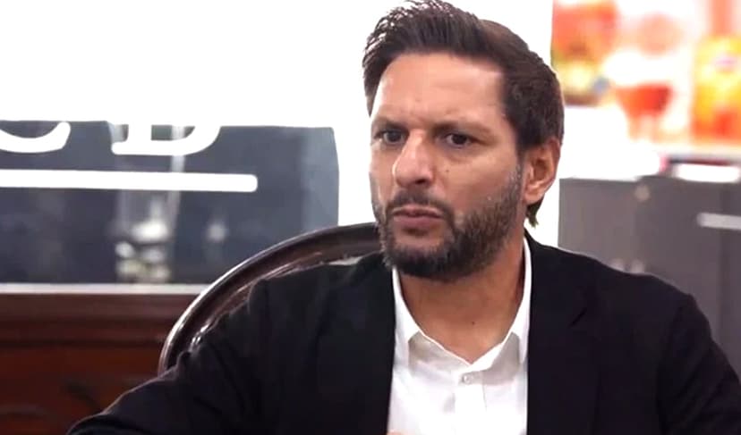 Afridi equates Pakisan's performance with U-14 team (Courtesy: Online)