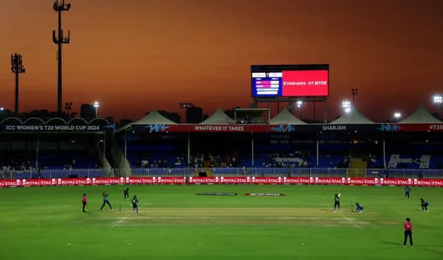 Sharjah Cricket Staidum pak