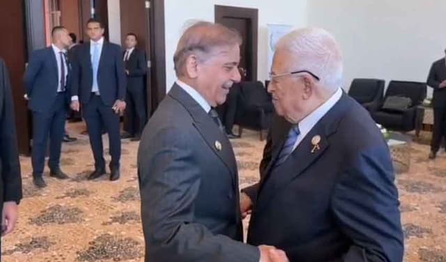 Shehbaz Sharif and Mahmoud Abbas