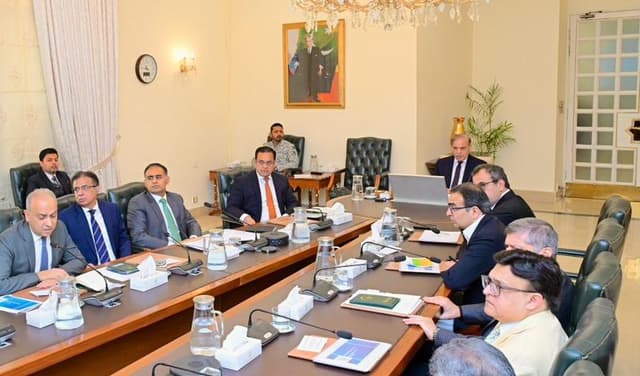 Best deal must be ensured in privatisation process: PM Shehbaz (Courtesy: @PTVNewsOfficial)