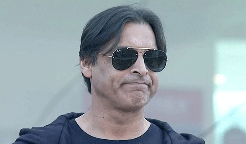 Shoaib Akhtar dismisses social media rumours about his health (Courtesy: File)