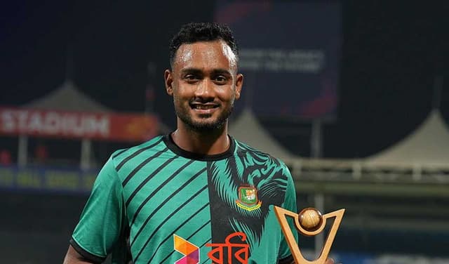 Shoriful helps Bangladesh edge Afghanistan to clinch T20I series (@BCBtigers)