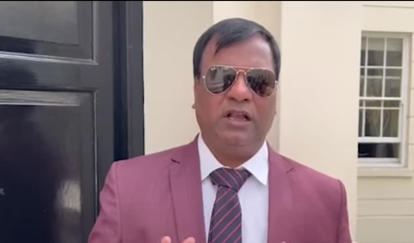 Stage actor Tahir Anjum injured in murder attempt – File Stage actor Tahir Anjum injured in murder attempt – File