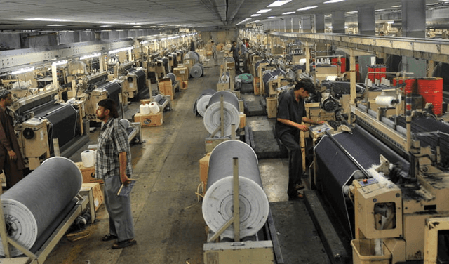 Textile industry's exports witnesses boom of $400million (Courtesy: File)