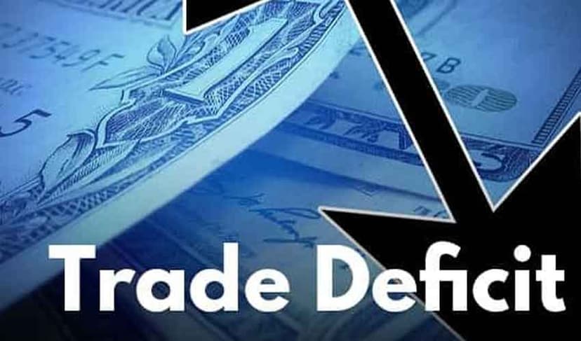 Country's trade gap in July stands at nearly $2.75bn (Courtesy: Online)