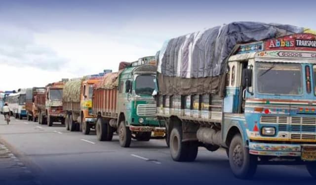 Transporters end strike after concluding negotiations with Punjab govt (Courtesy: File)