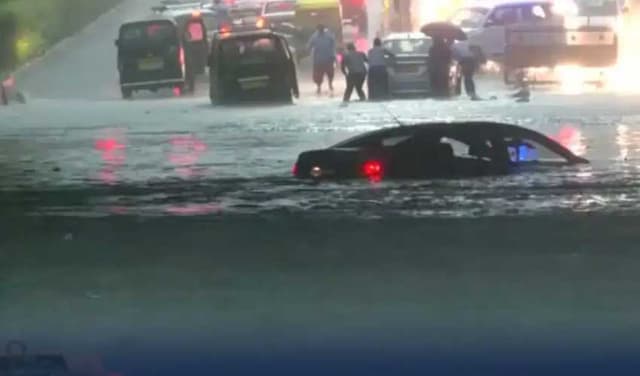 Dozens killed in Nepal and India after heavy rains, landslides (Courtesy: File)