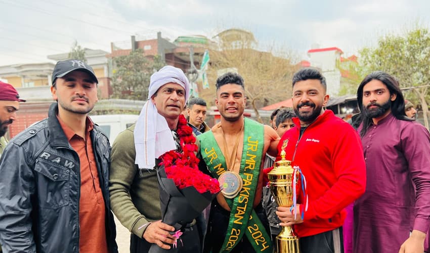 Umair Riaz clinches Mr Pakistan title – File