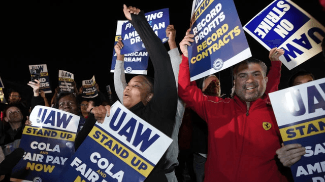 US workers strike