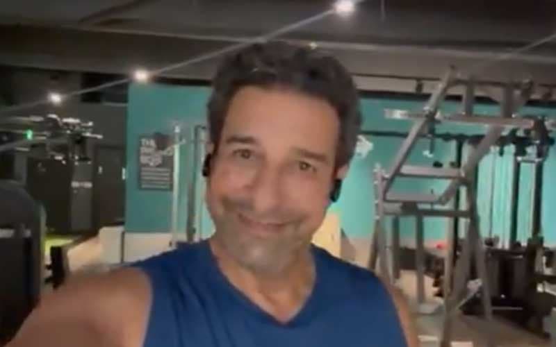 Wasim Akram urges fans to adopt healthy lifestyle (Courtesy @wasimakramlive - X [formerly Twitter])