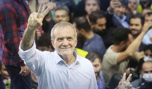 Iran says 14m volunteers ready to defend homeland (Courtesy: File)