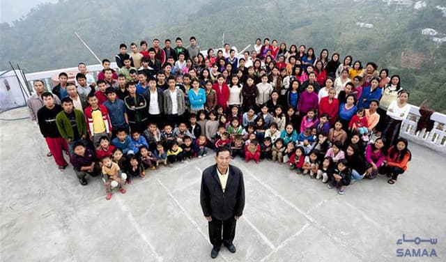 world's largest family