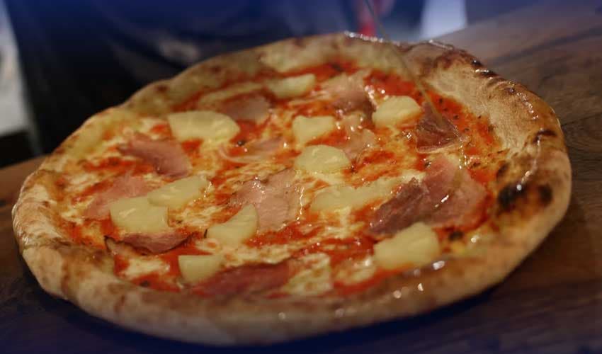 100 pound pizza 100 pound pizza