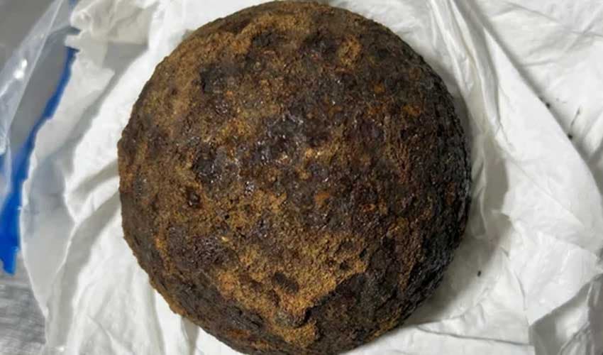 5 Civil War-era cannonballs found in passenger’s luggage at Alabama airport (Courtesy: File) 5 Civil War-era cannonballs found in passenger’s luggage at Alabama airport (Courtesy: File)