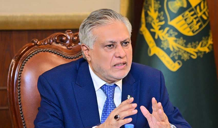 Ishaq Dar urges maximum restraint amid regional tensions (Courtesy: File) Ishaq Dar urges maximum restraint amid regional tensions (Courtesy: File)