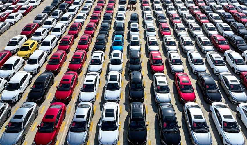 Pakistan vehicle sales surge Pakistan vehicle sales surge