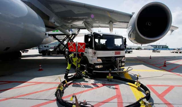 Europe has less than a month's supply of jet fuel Europe has less than a month's supply of jet fuel