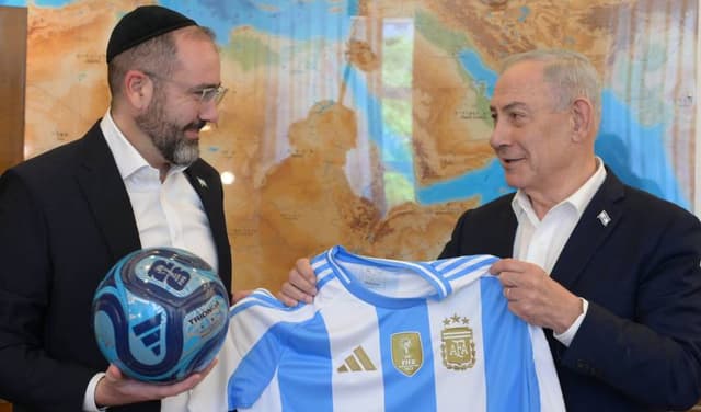 Netanyahu declares support for Argentina before World Cup final Netanyahu declares support for Argentina before World Cup final