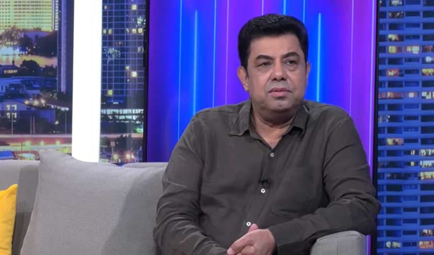 Naseem Vicky says comedians should remain comedians (Courtesy: screengrab - Gup Shab with Vasay Chaudhry) Naseem Vicky says comedians should remain comedians (Courtesy: screengrab - Gup Shab with Vasay Chaudhry)